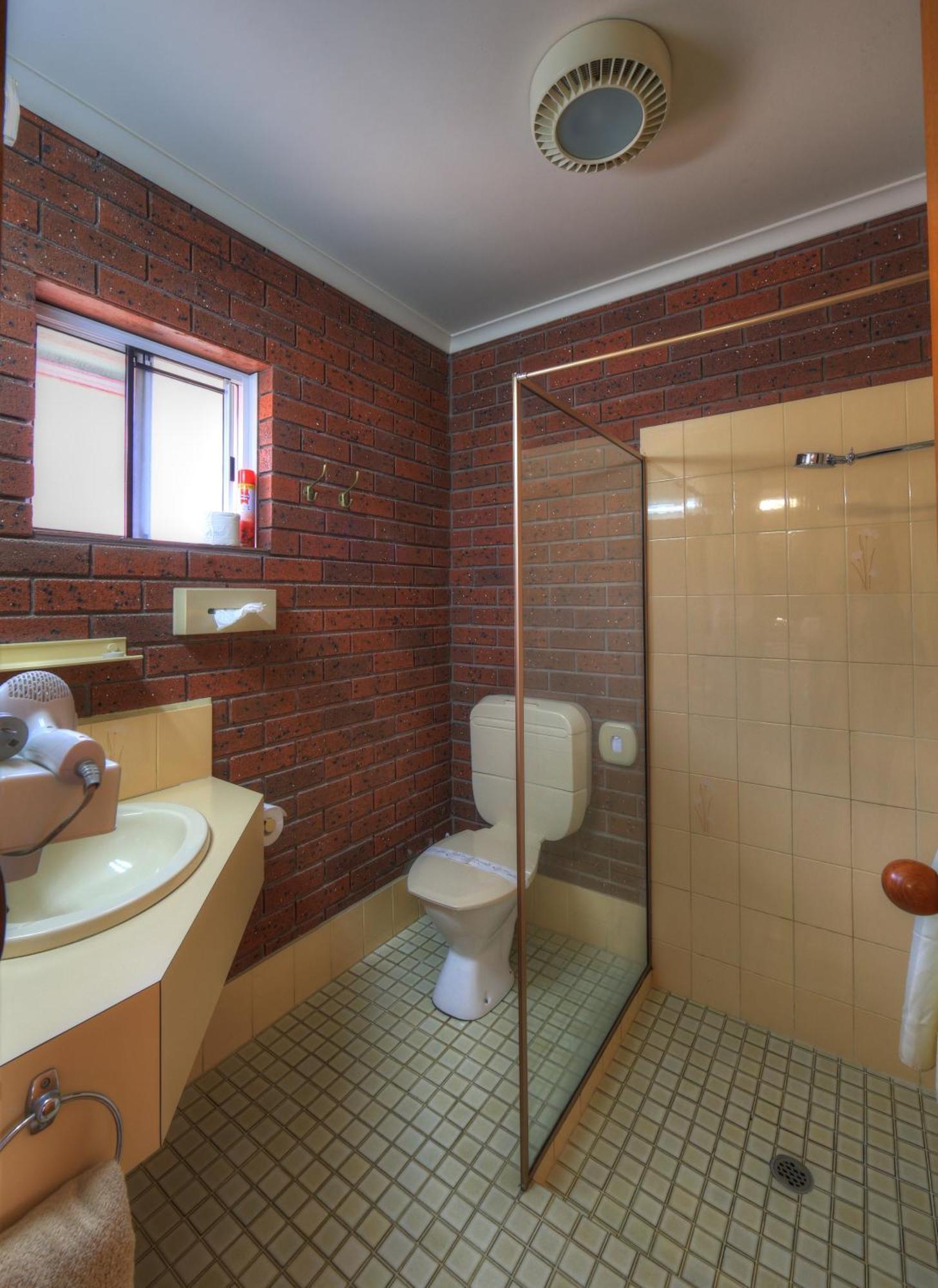 Bairnsdale Tanjil Motor Inn Экстерьер фото