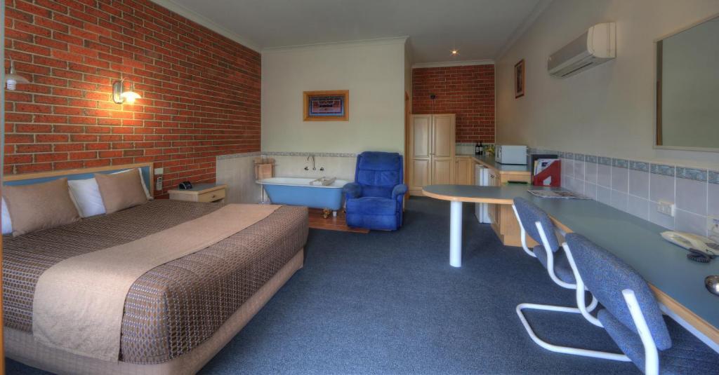 Bairnsdale Tanjil Motor Inn Экстерьер фото