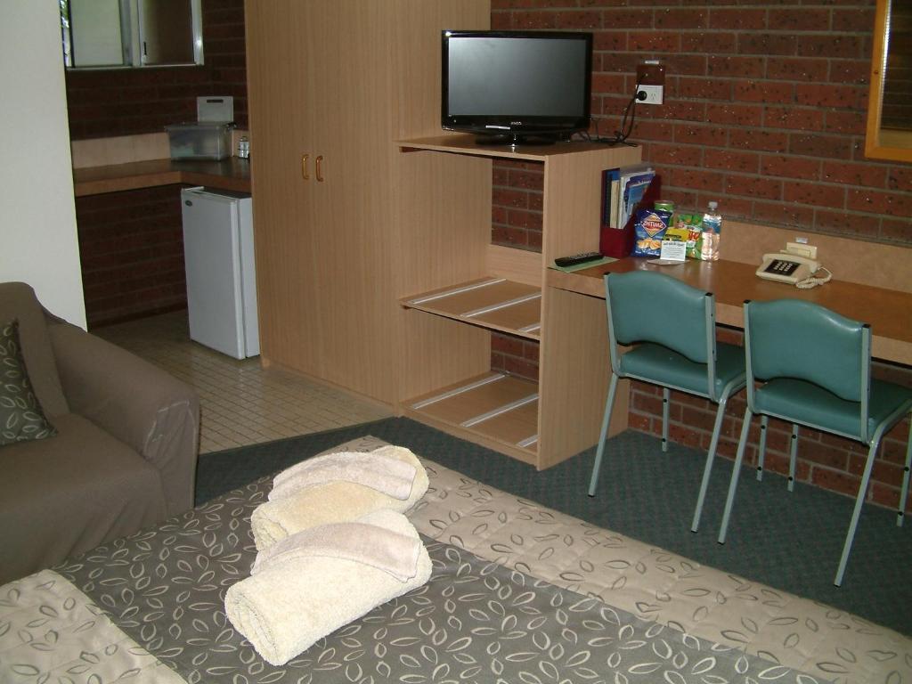Bairnsdale Tanjil Motor Inn Экстерьер фото