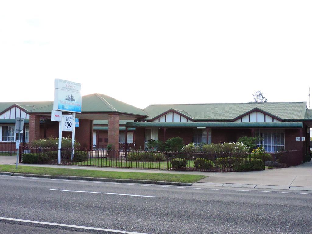 Bairnsdale Tanjil Motor Inn Экстерьер фото